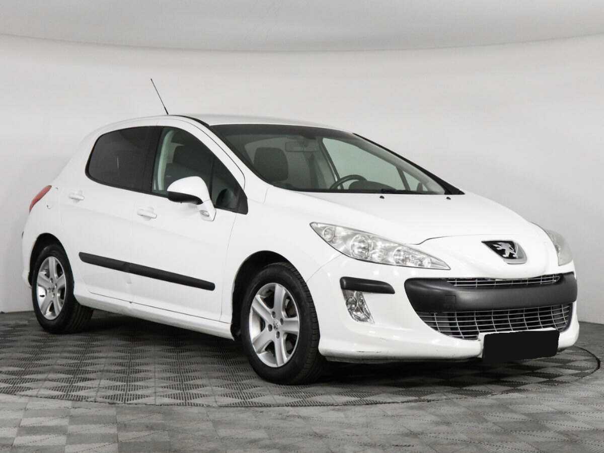 Peugeot 308 с пробегом — 2010 год. Фото: #1