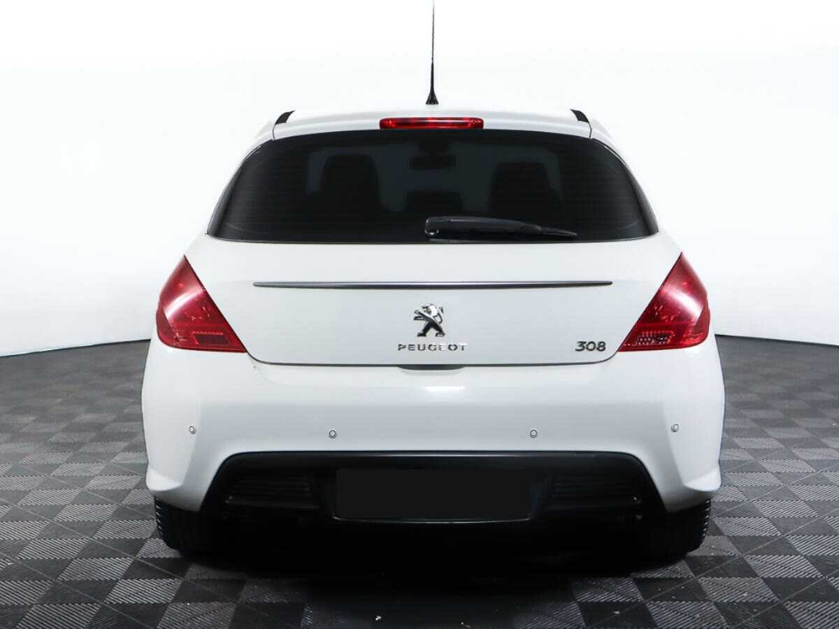 Peugeot 308 с пробегом — 2011 год. Фото: #5