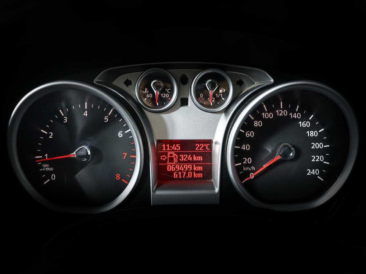 Ford Focus с пробегом — 2009 год. Фото: #8