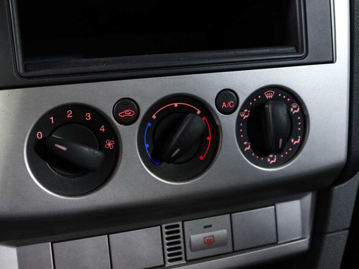 Ford Focus с пробегом — 2009 год. Фото: #13