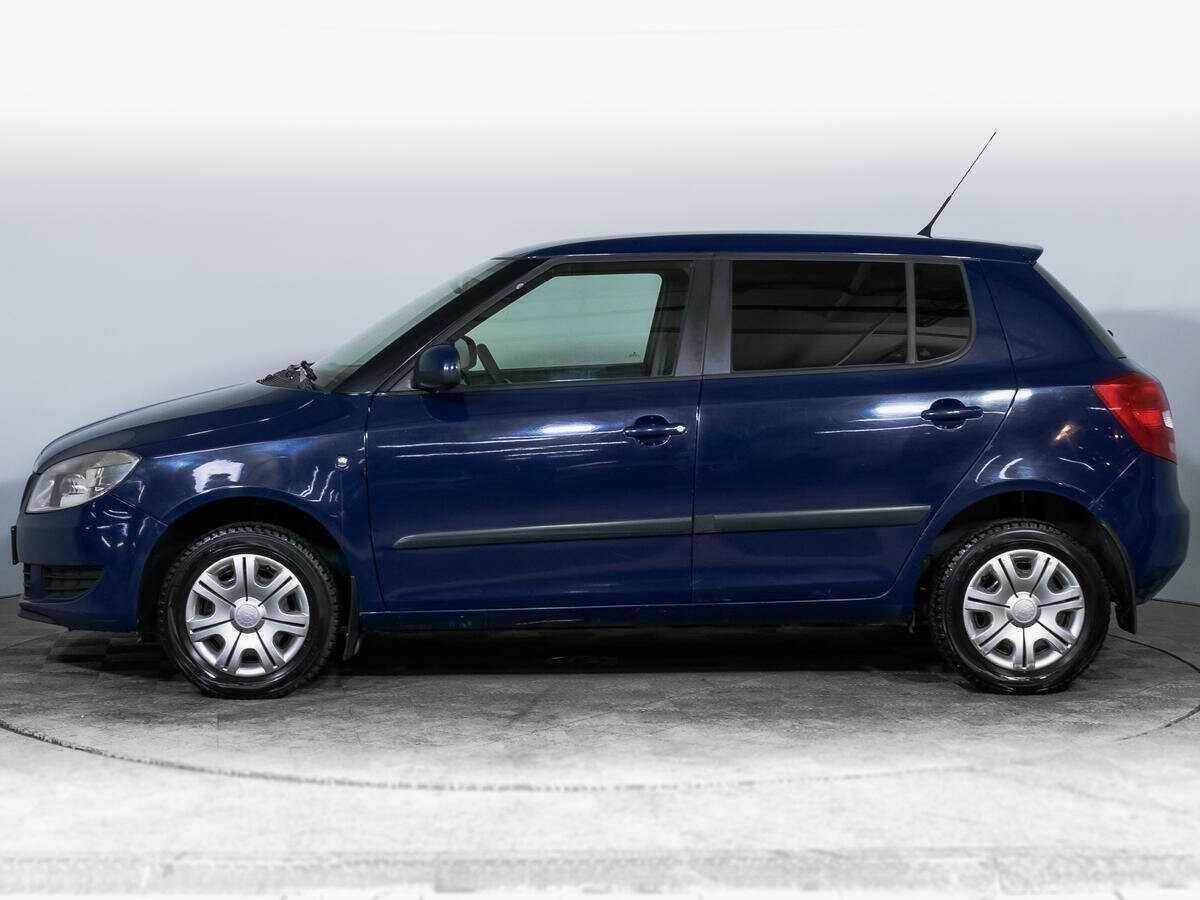 Skoda Fabia с пробегом — 2010 год. Фото: #7