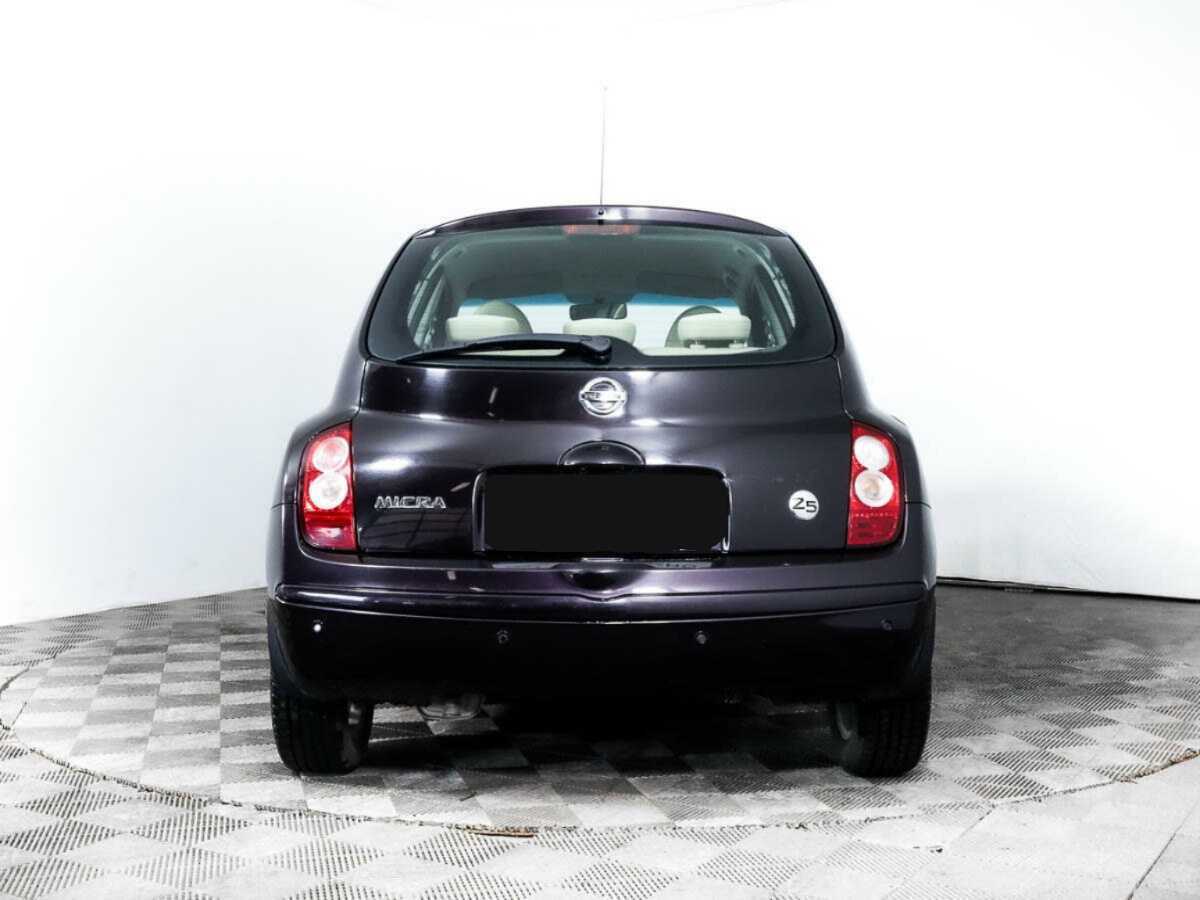 Nissan Micra с пробегом — 2008 год. Фото: #4
