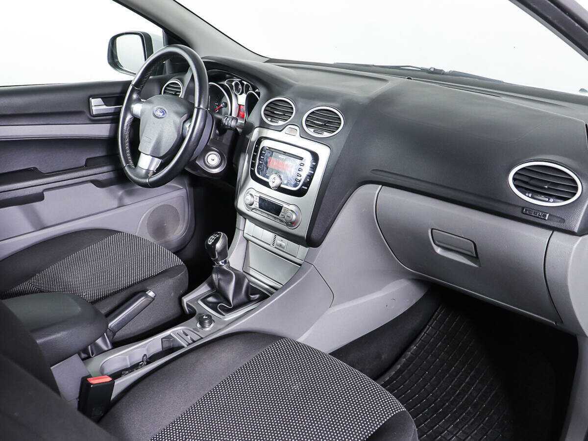 Ford Focus с пробегом — 2009 год. Фото: #8