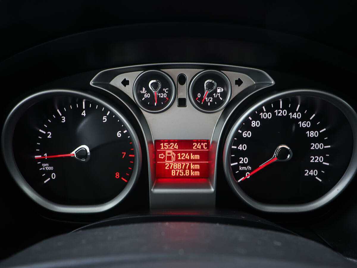 Ford Focus с пробегом — 2009 год. Фото: #13