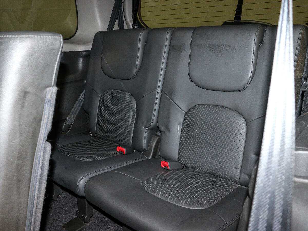 Nissan Pathfinder с пробегом — 2006 год. Фото: #10