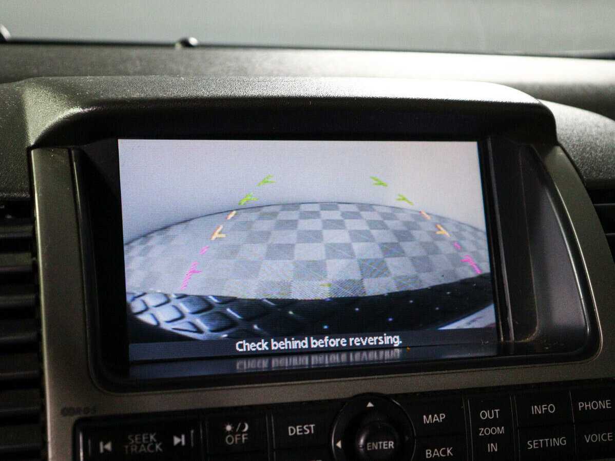 Nissan Pathfinder с пробегом — 2006 год. Фото: #16