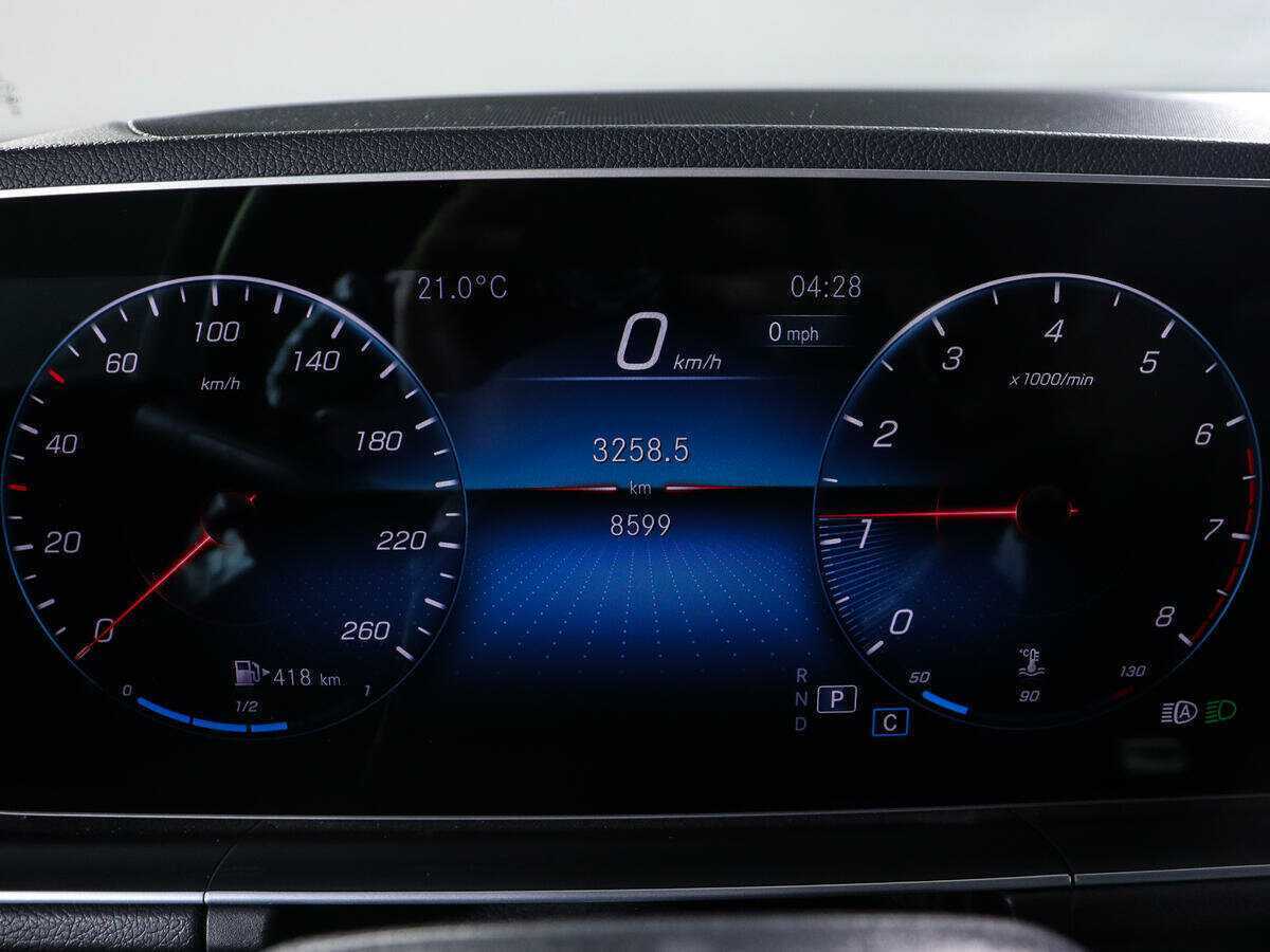 Mercedes-Benz GLE с пробегом — 2022 год. Фото: #10