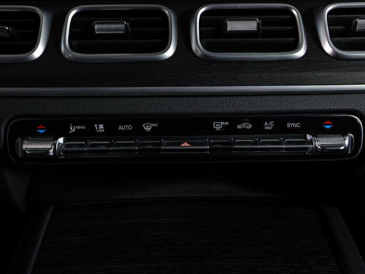 Mercedes-Benz GLE с пробегом — 2022 год. Фото: #17