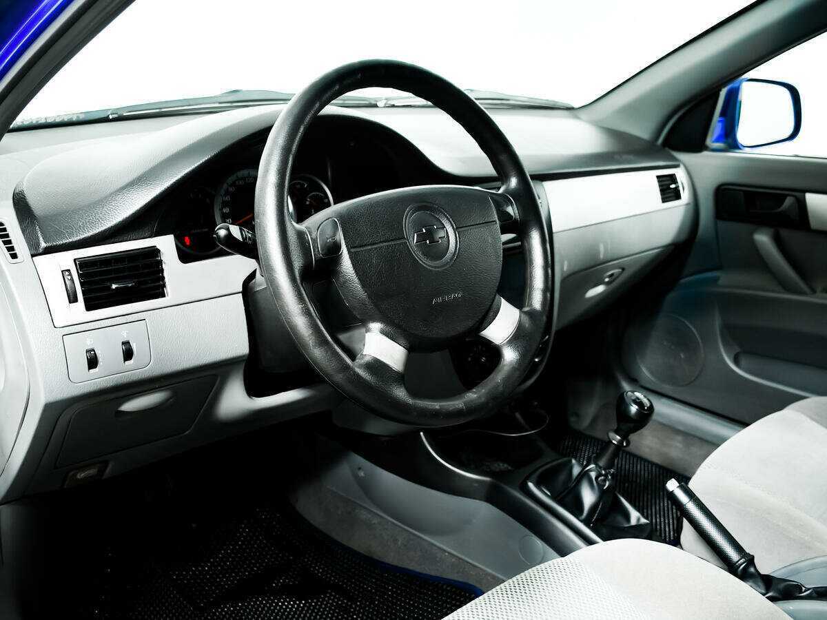 Chevrolet Lacetti с пробегом — 2010 год. Фото: #12