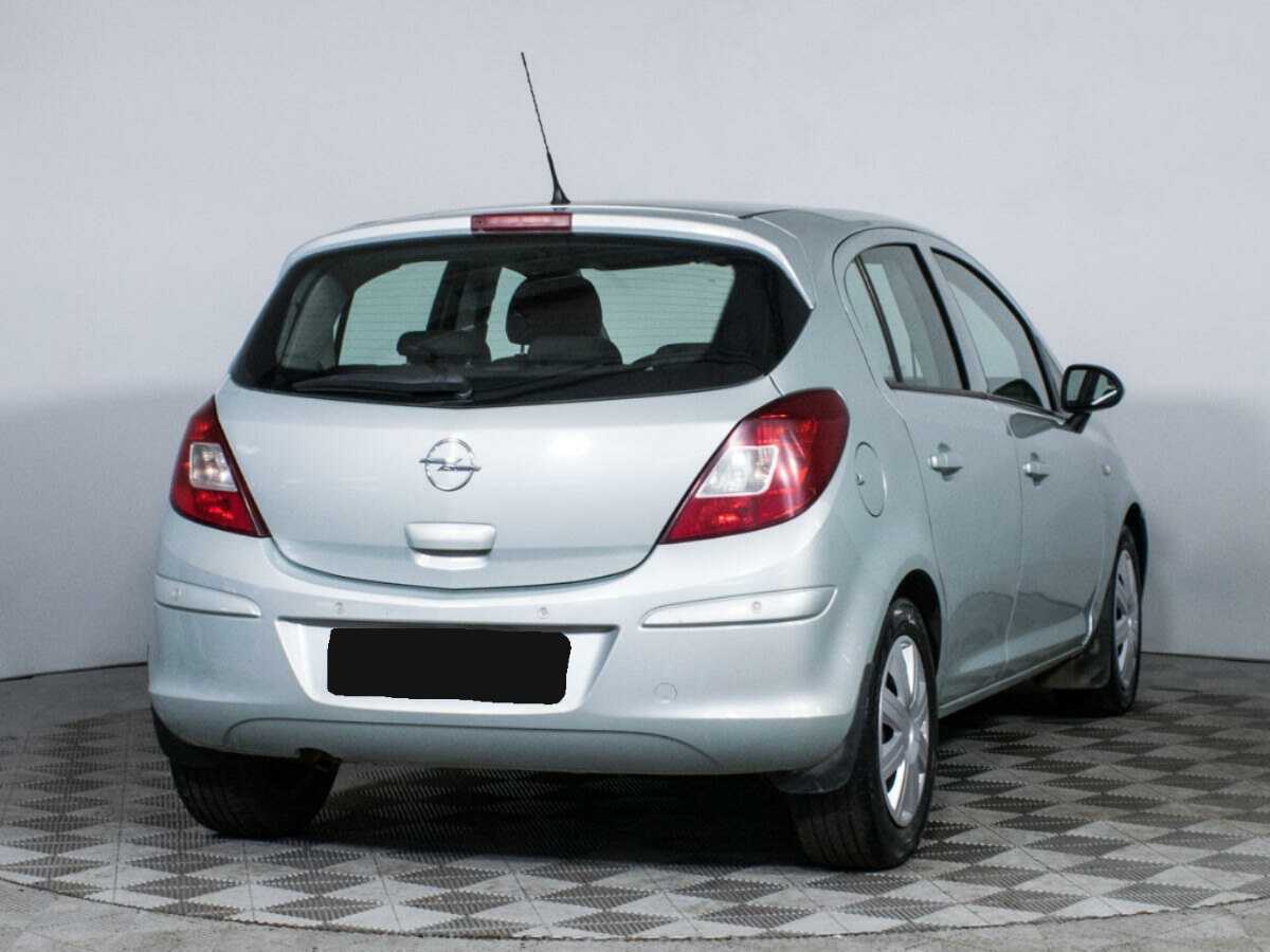 Opel Corsa с пробегом — 2008 год. Фото: #4