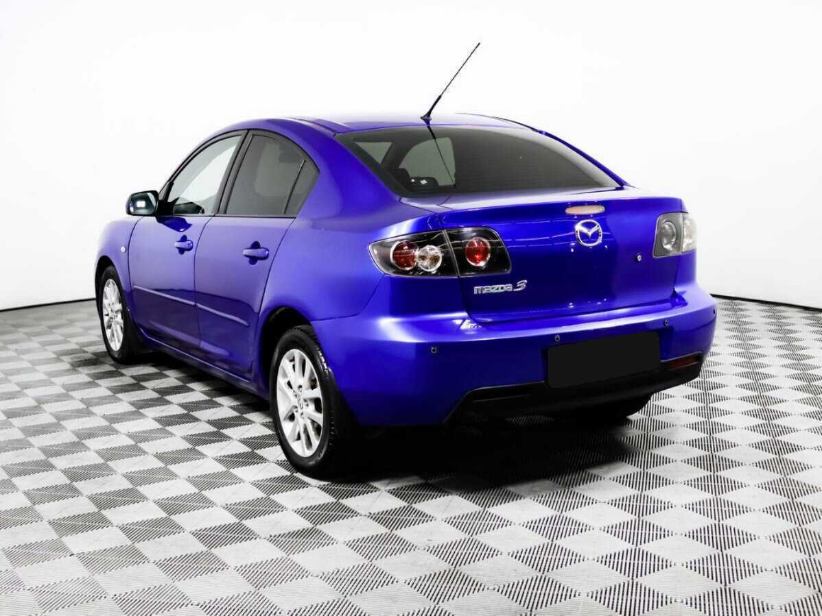 Mazda 3 с пробегом — 2008 год. Фото: #6