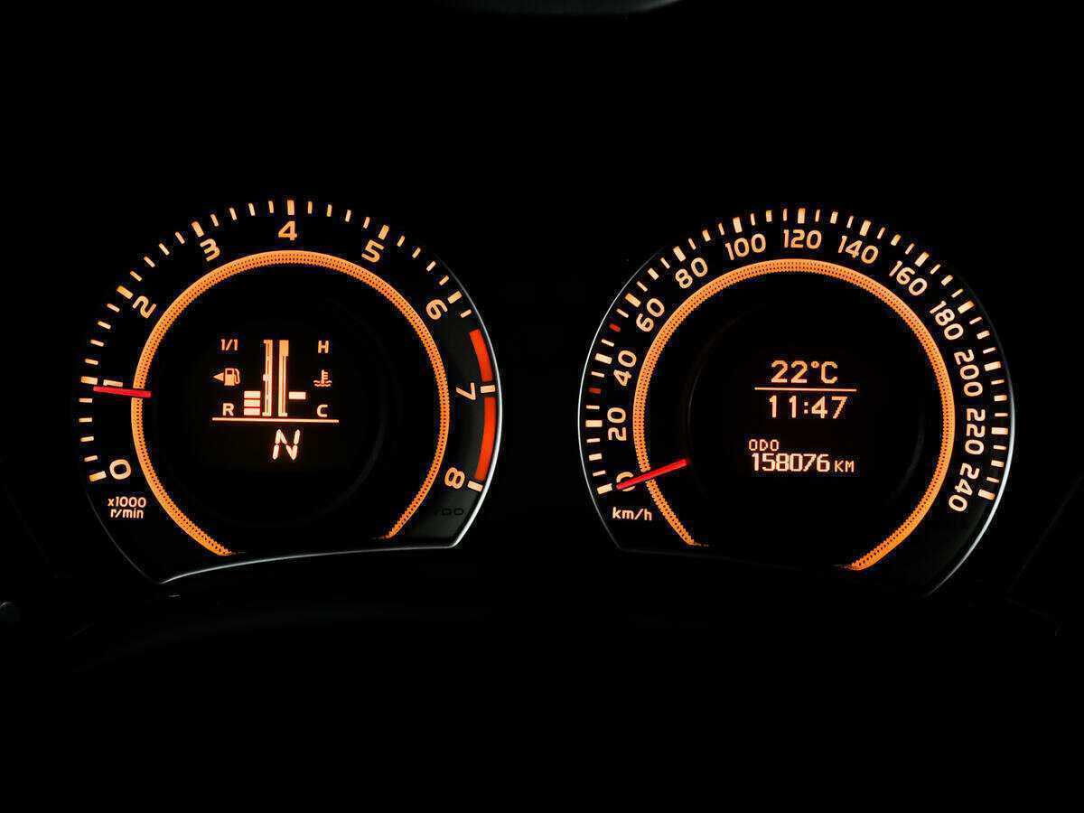 Toyota Corolla с пробегом — 2007 год. Фото: #9