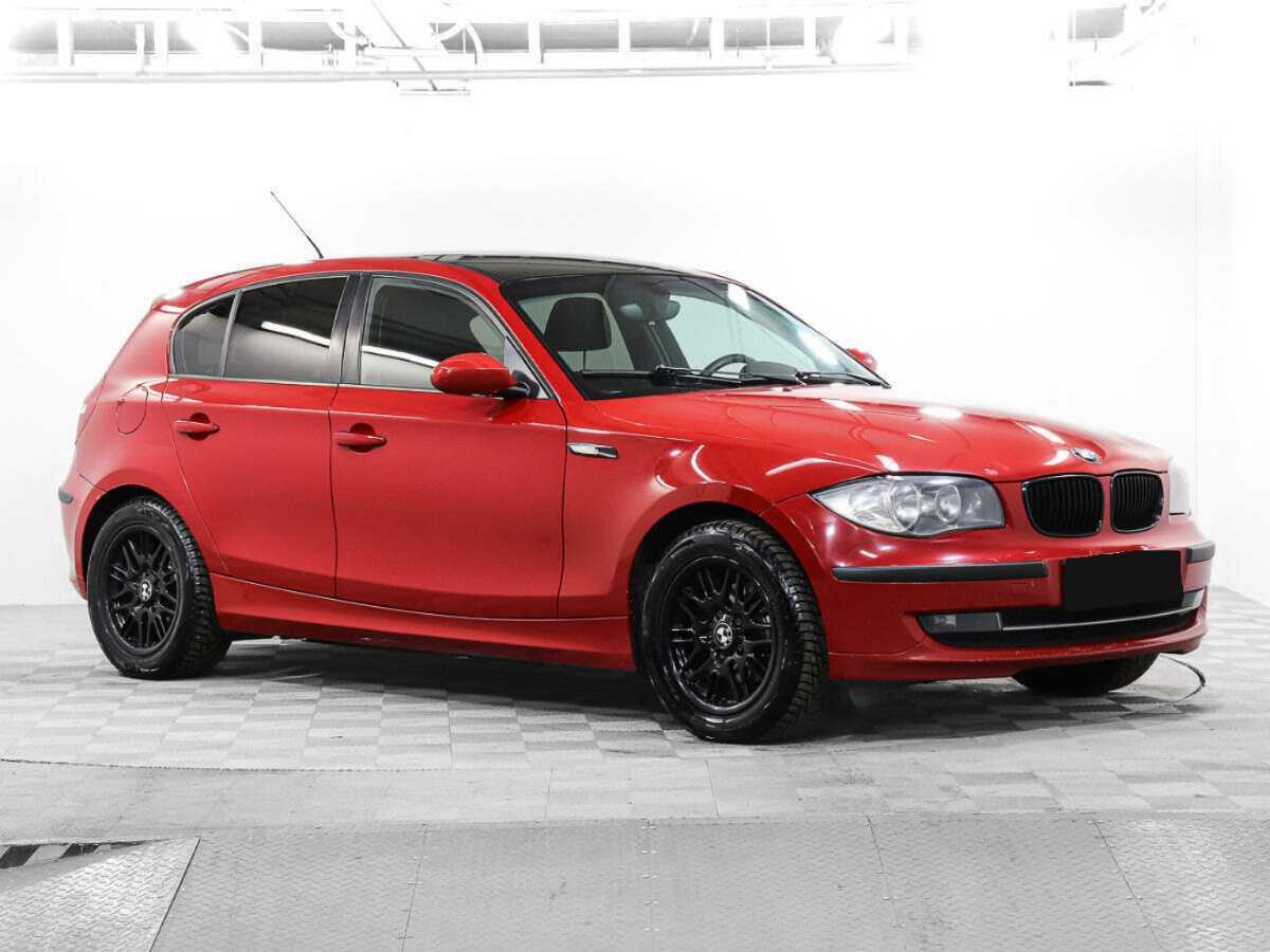 BMW 1 серии с пробегом — 2008 год. Фото: #2