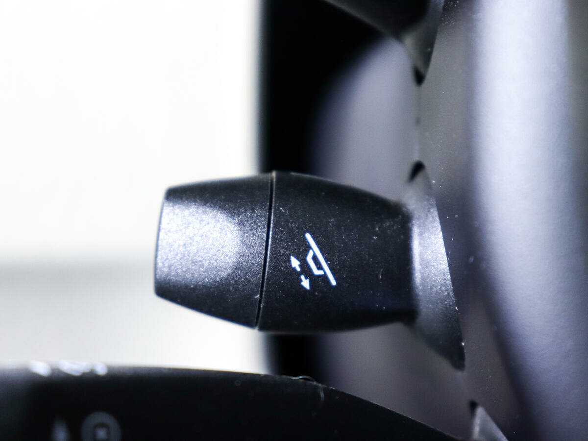 Tesla Model S с пробегом — 2020 год. Фото: #26