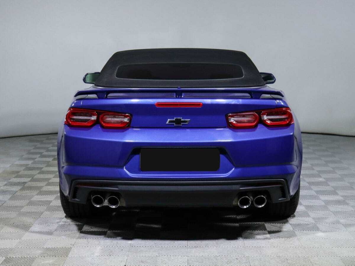 Chevrolet Camaro с пробегом — 2020 год. Фото: #4