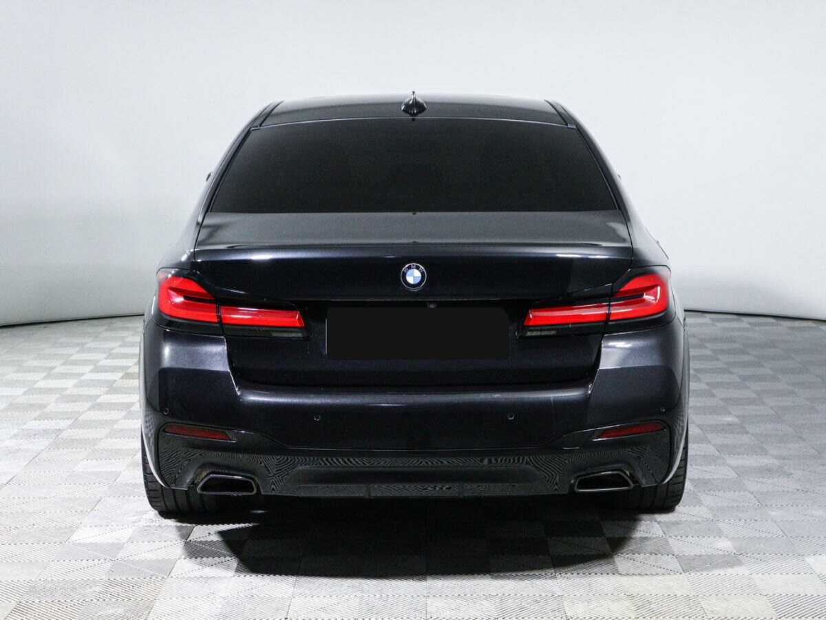 BMW 5 серии с пробегом — 2021 год. Фото: #5