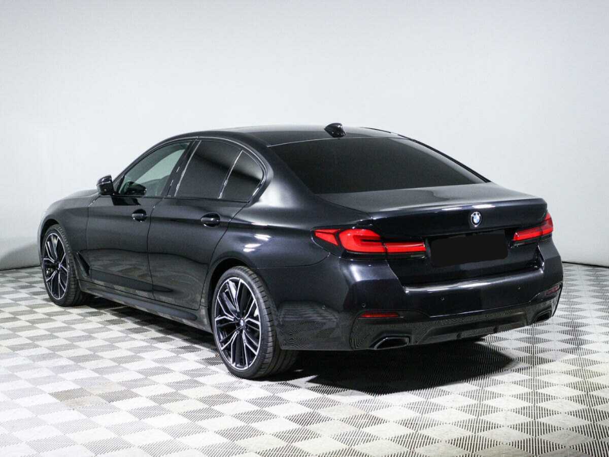 BMW 5 серии с пробегом — 2021 год. Фото: #6