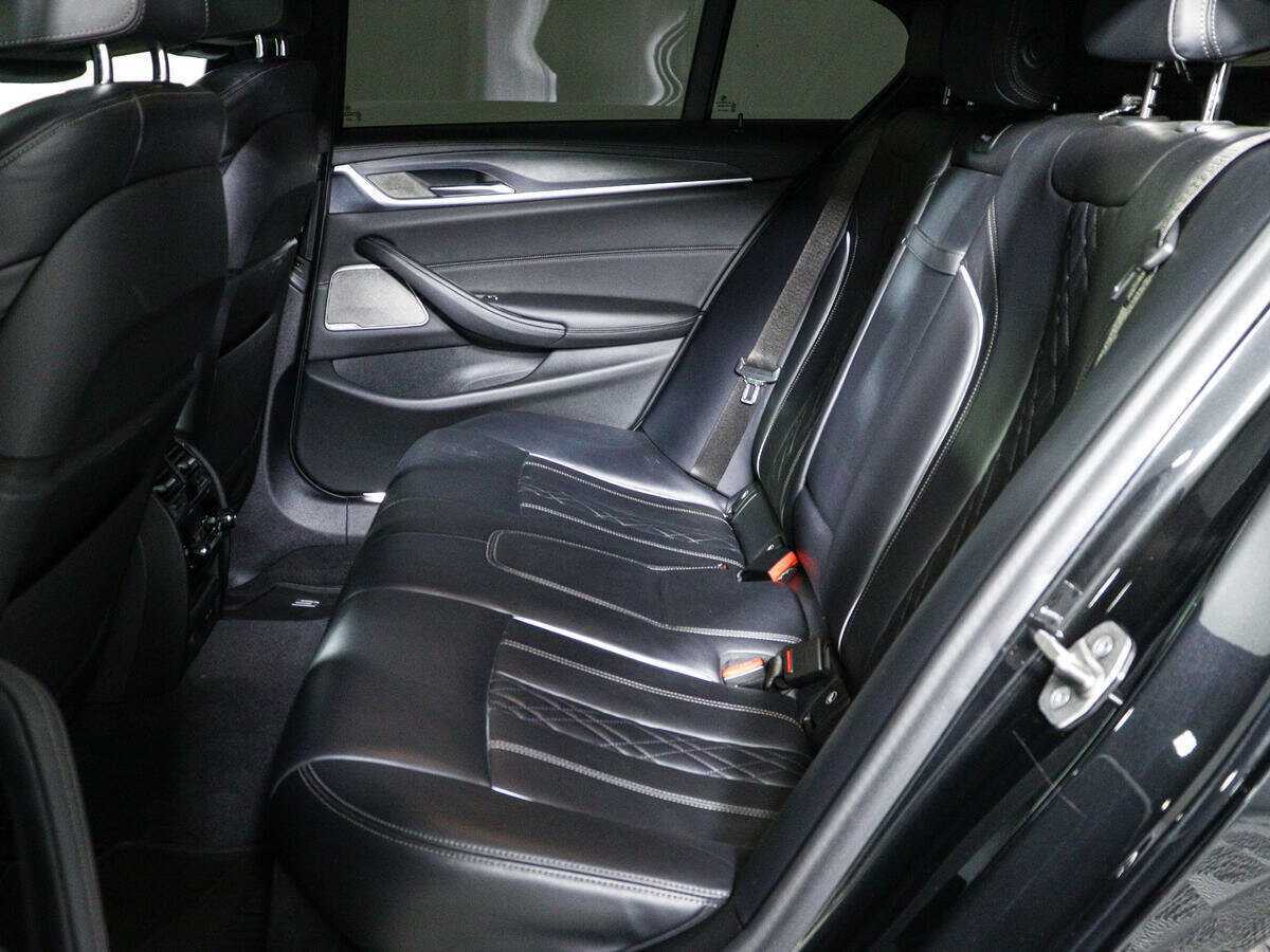 BMW 5 серии с пробегом — 2021 год. Фото: #9