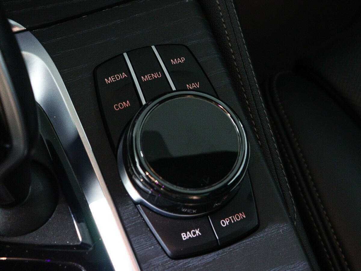 BMW 5 серии с пробегом — 2021 год. Фото: #25