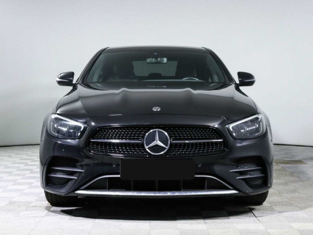 Mercedes-Benz E-Класс с пробегом — 2020 год. Фото: #1