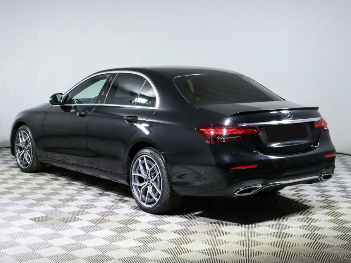 Mercedes-Benz E-Класс с пробегом — 2020 год. Фото: #4