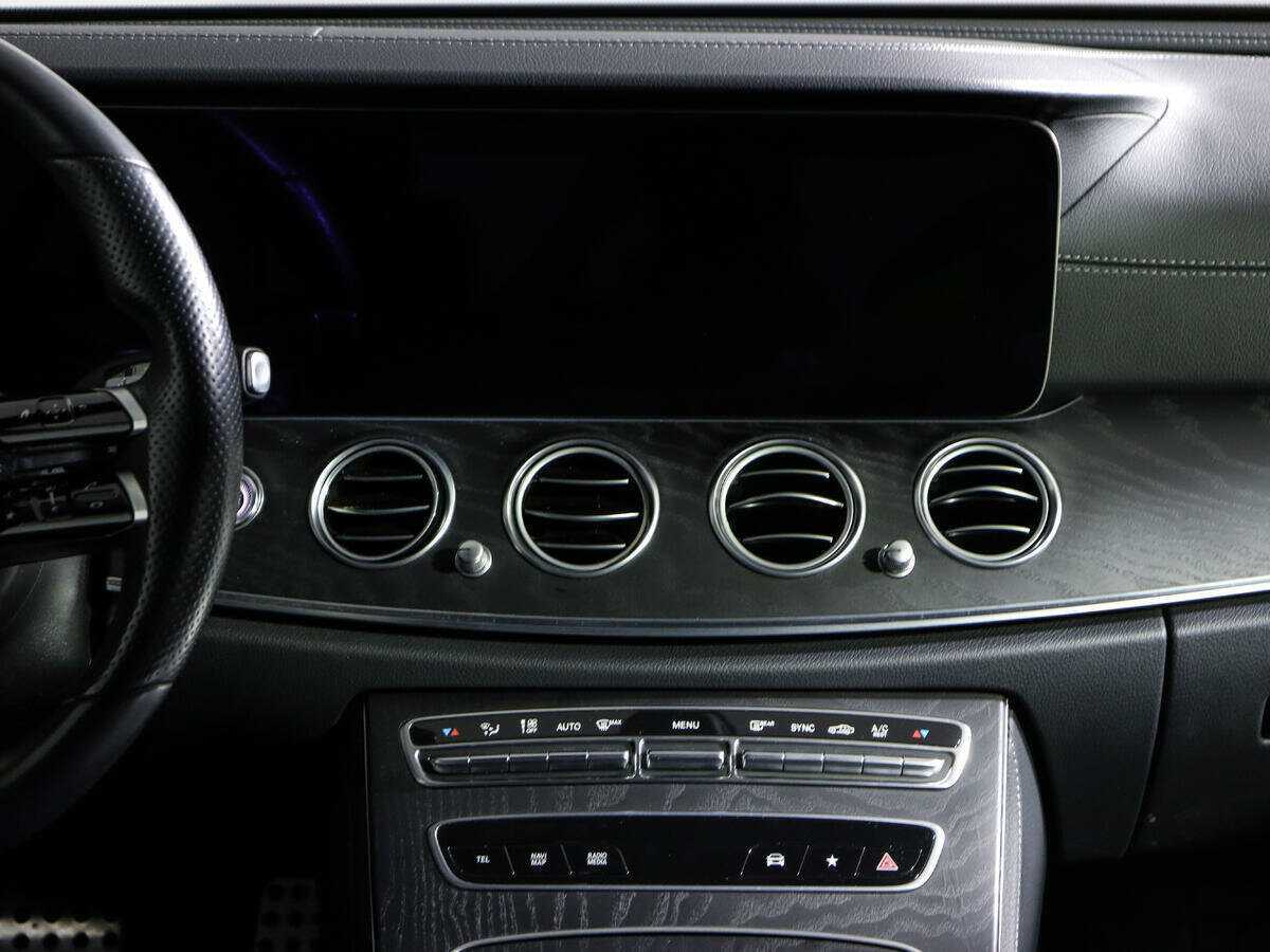 Mercedes-Benz E-Класс с пробегом — 2020 год. Фото: #9