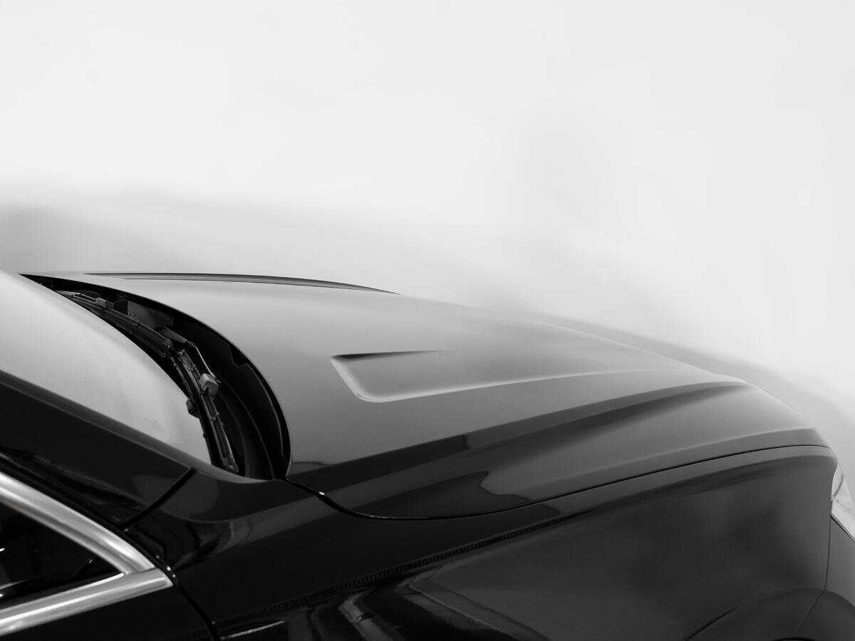 Volkswagen Touareg с пробегом — 2018 год. Фото: #17