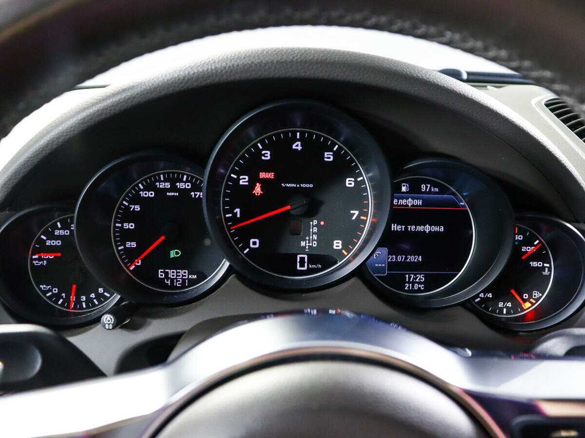 Porsche Cayenne с пробегом — 2017 год. Фото: #8