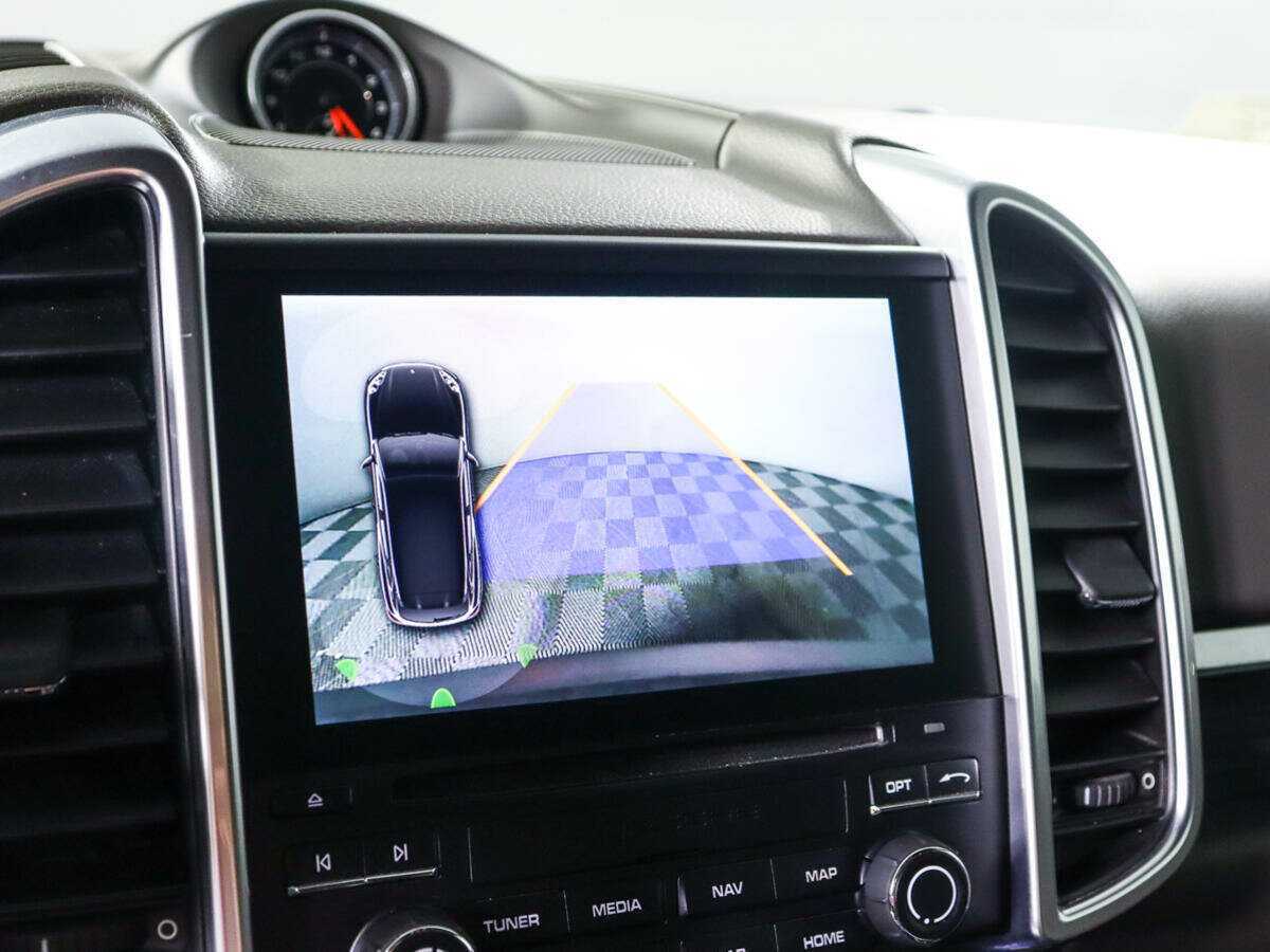 Porsche Cayenne с пробегом — 2017 год. Фото: #16