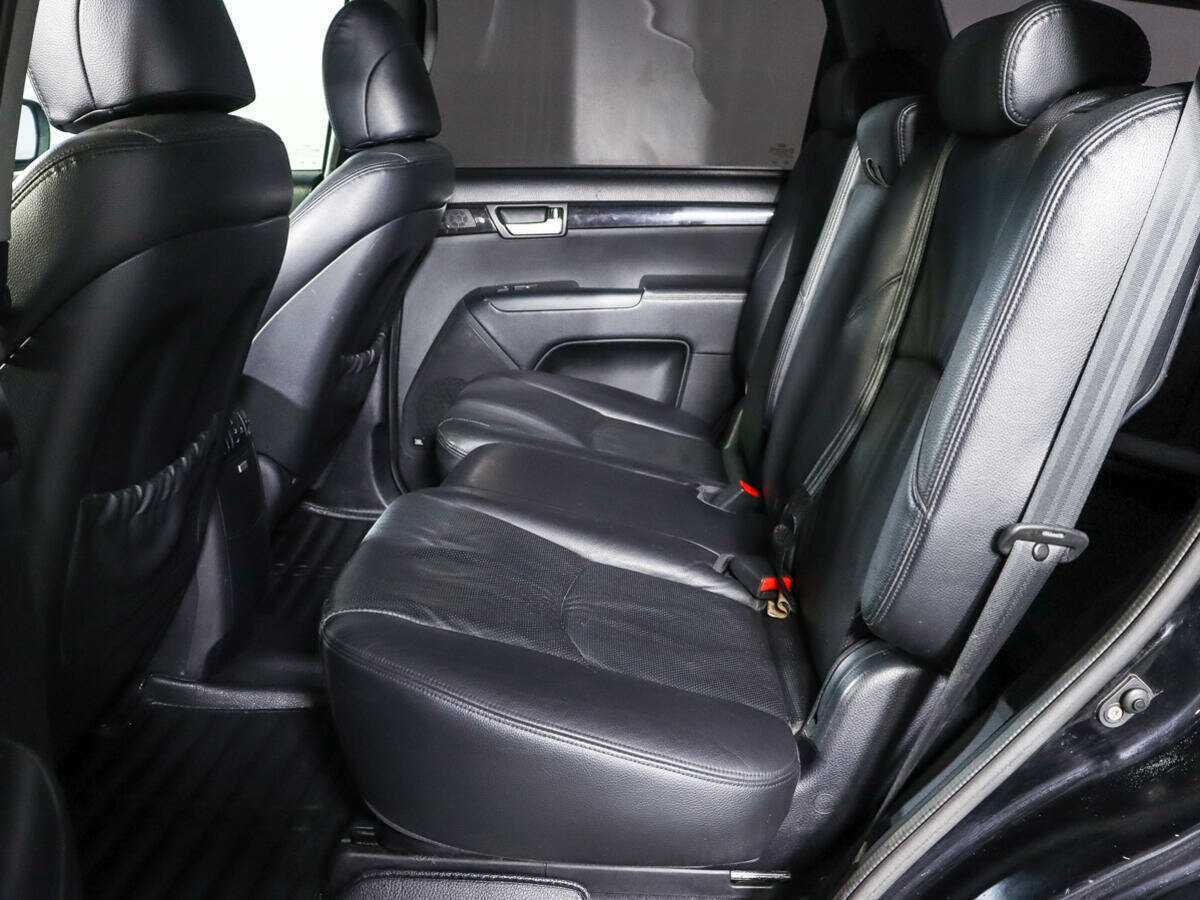 Kia Mohave с пробегом — 2009 год. Фото: #9