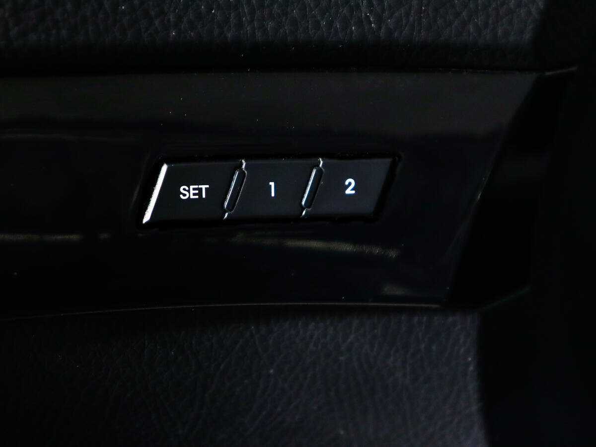 Kia Mohave с пробегом — 2009 год. Фото: #18