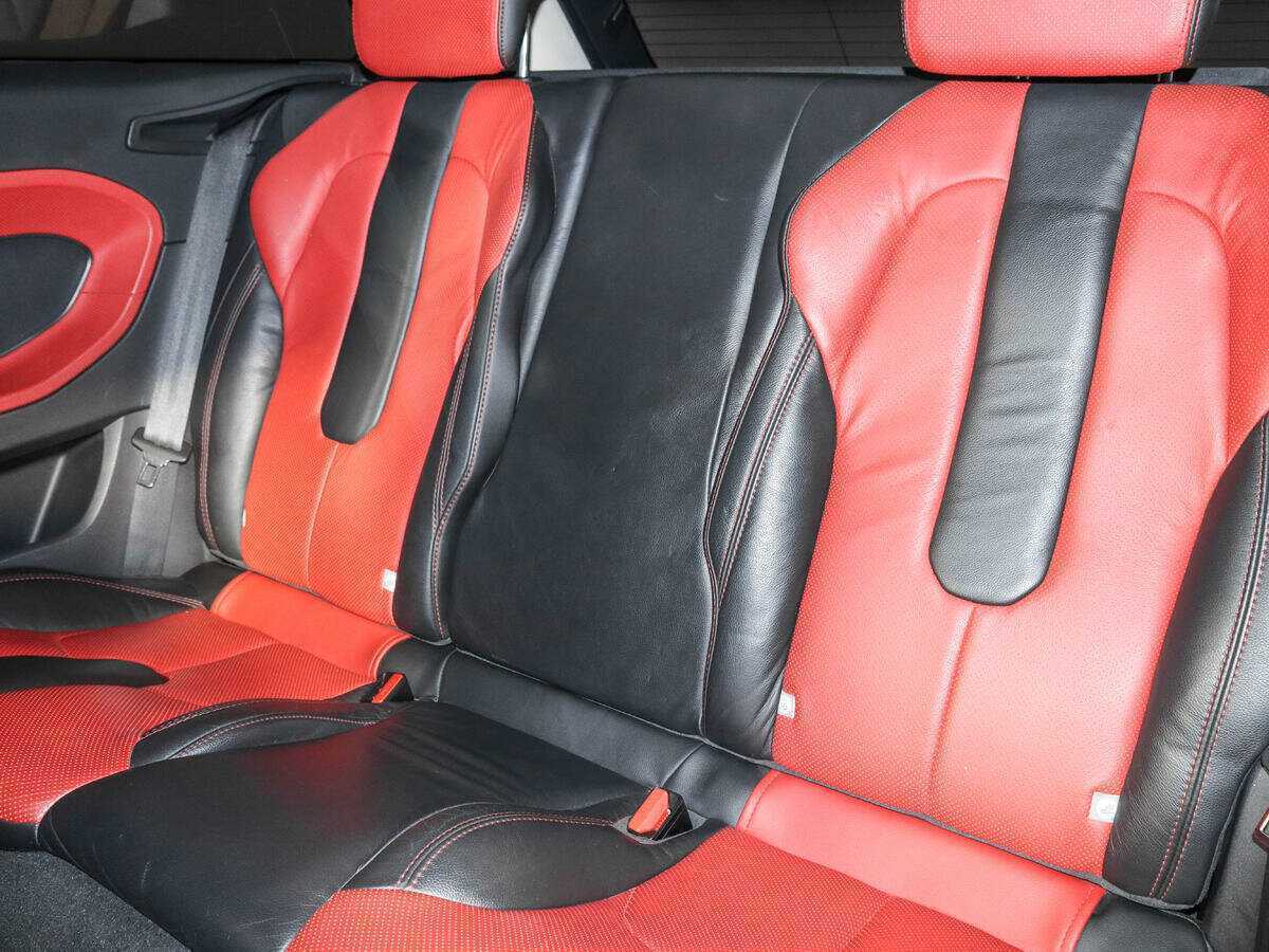 Land Rover Range Rover Evoque с пробегом — 2011 год. Фото: #9