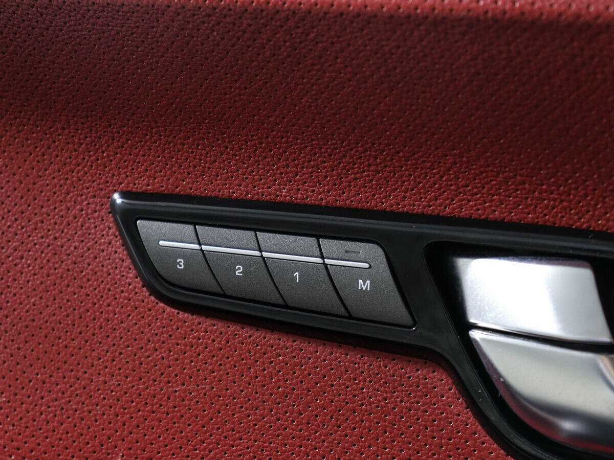 Land Rover Range Rover Evoque с пробегом — 2011 год. Фото: #15