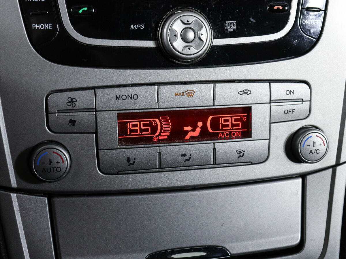 Ford Mondeo с пробегом — 2009 год. Фото: #15