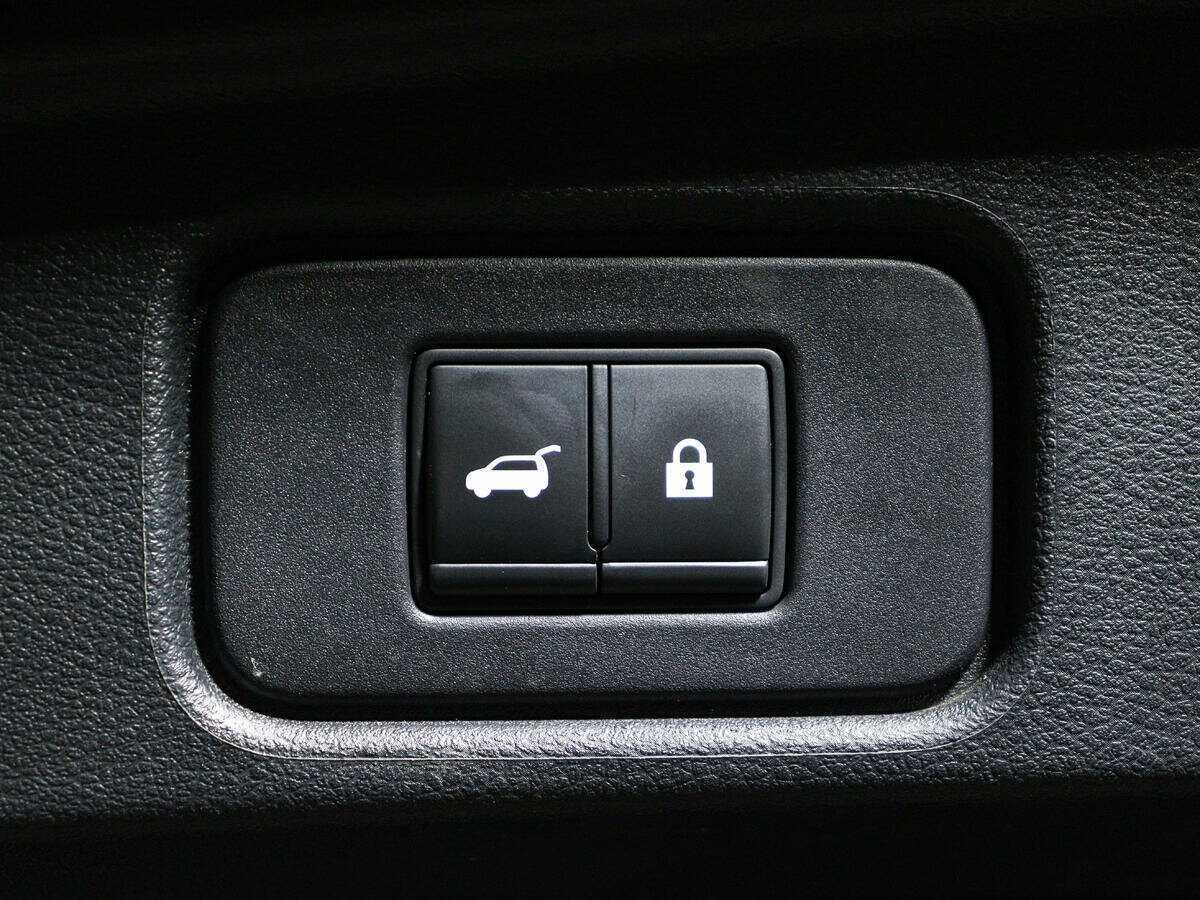 Nissan Pathfinder с пробегом — 2021 год. Фото: #18