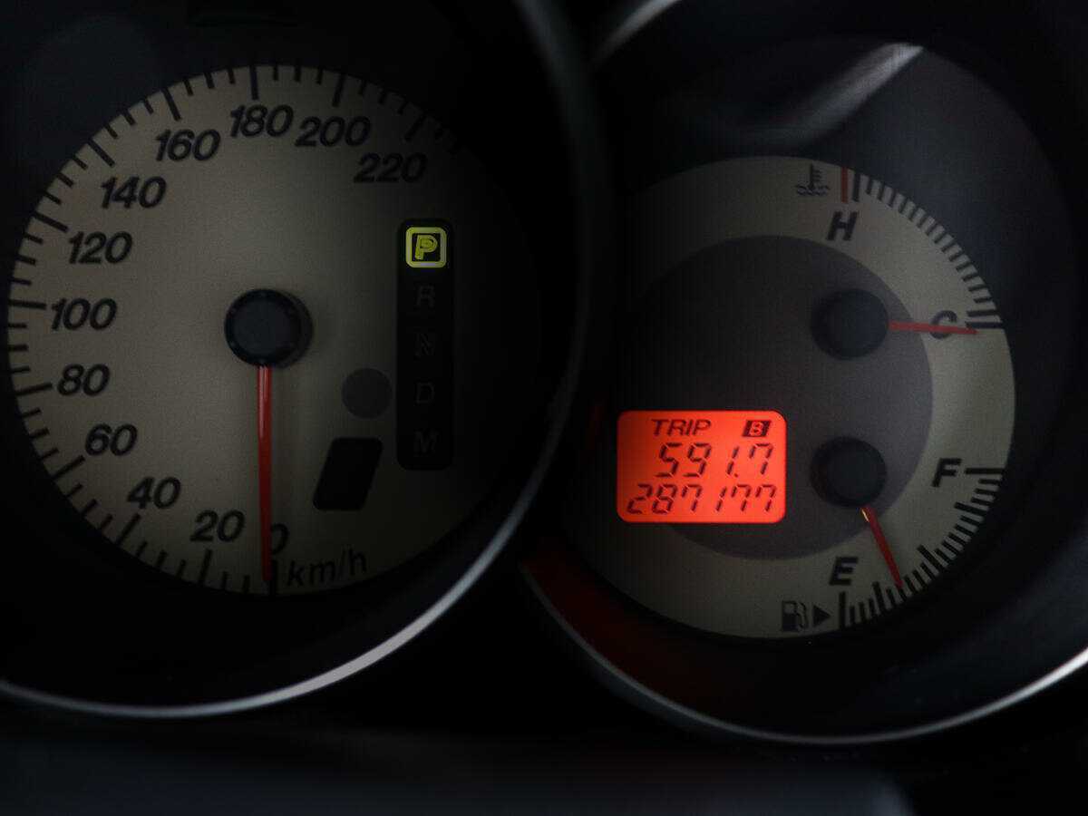 Mazda 3 с пробегом — 2008 год. Фото: #10