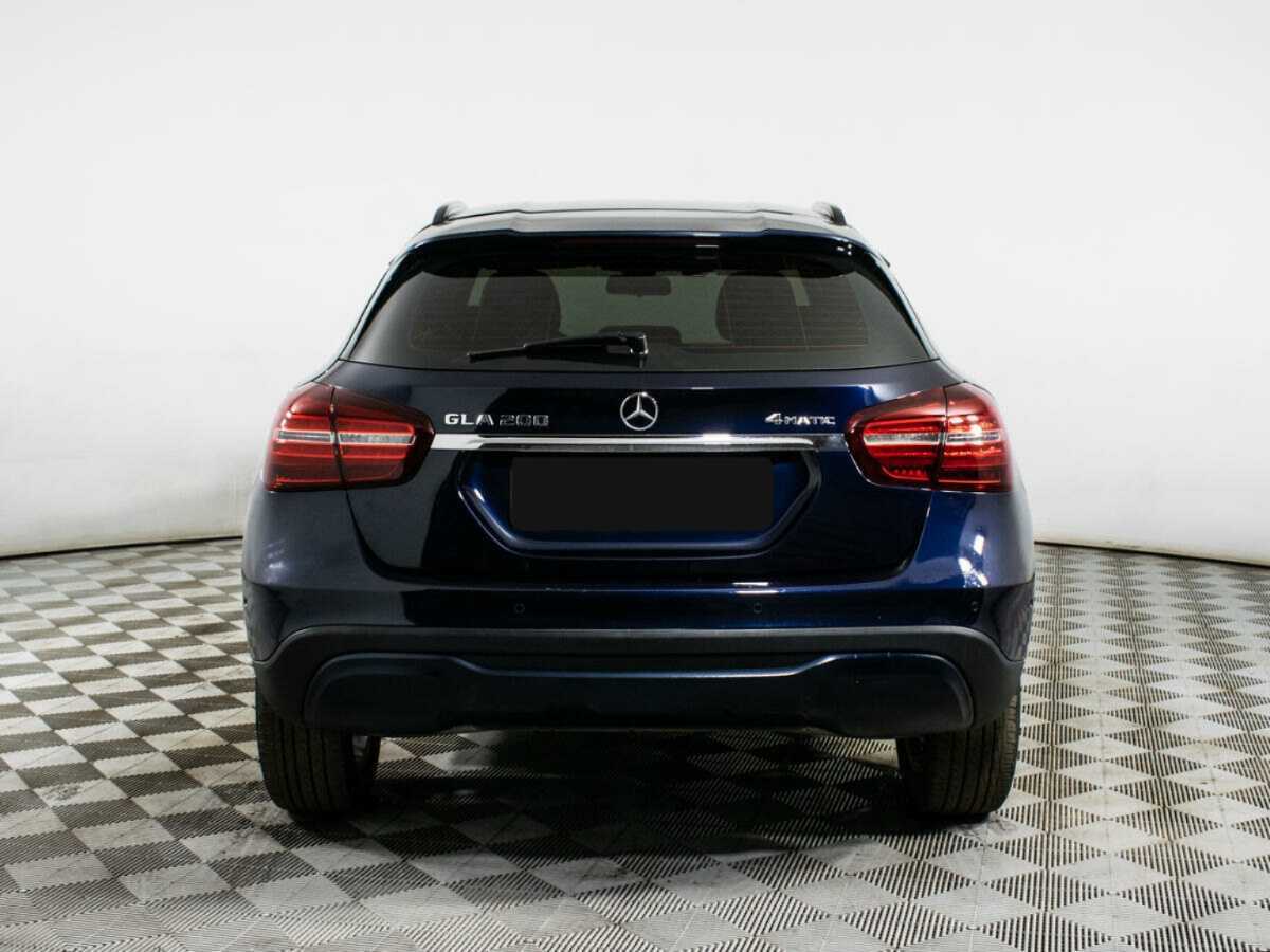 Mercedes-Benz GLA с пробегом — 2018 год. Фото: #4