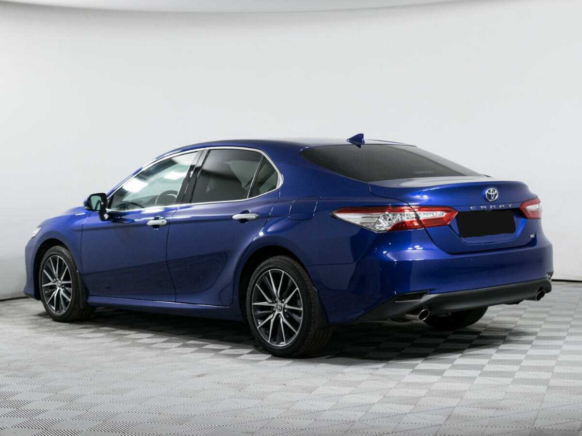 Toyota Camry с пробегом — 2021 год. Фото: #4