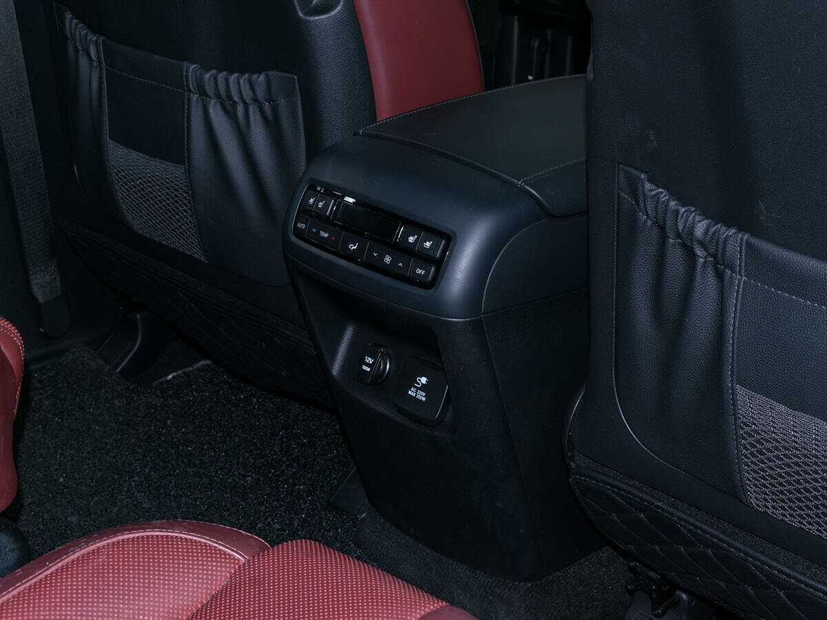 Hyundai Palisade с пробегом — 2019 год. Фото: #12