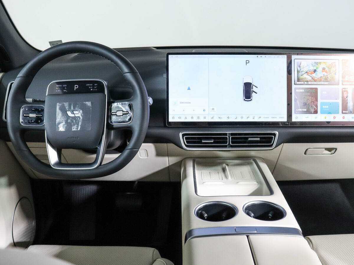 LiXiang L7 с пробегом — 2024 год. Фото: #9