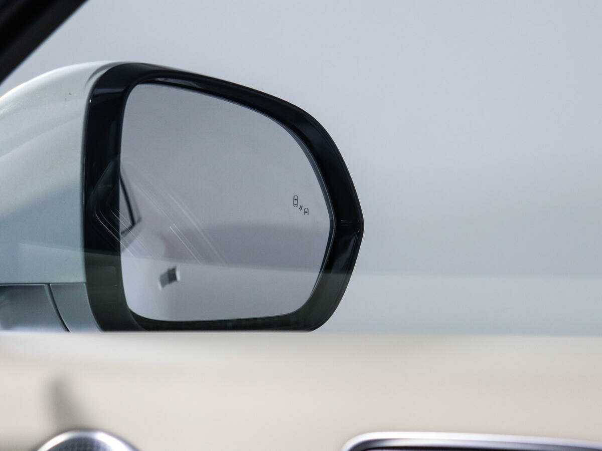 LiXiang L7 с пробегом — 2024 год. Фото: #19