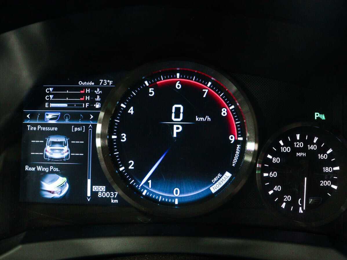 Lexus RC F с пробегом — 2016 год. Фото: #9