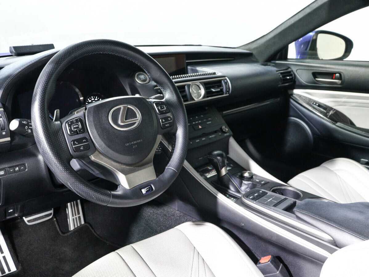 Lexus RC F с пробегом — 2016 год. Фото: #12