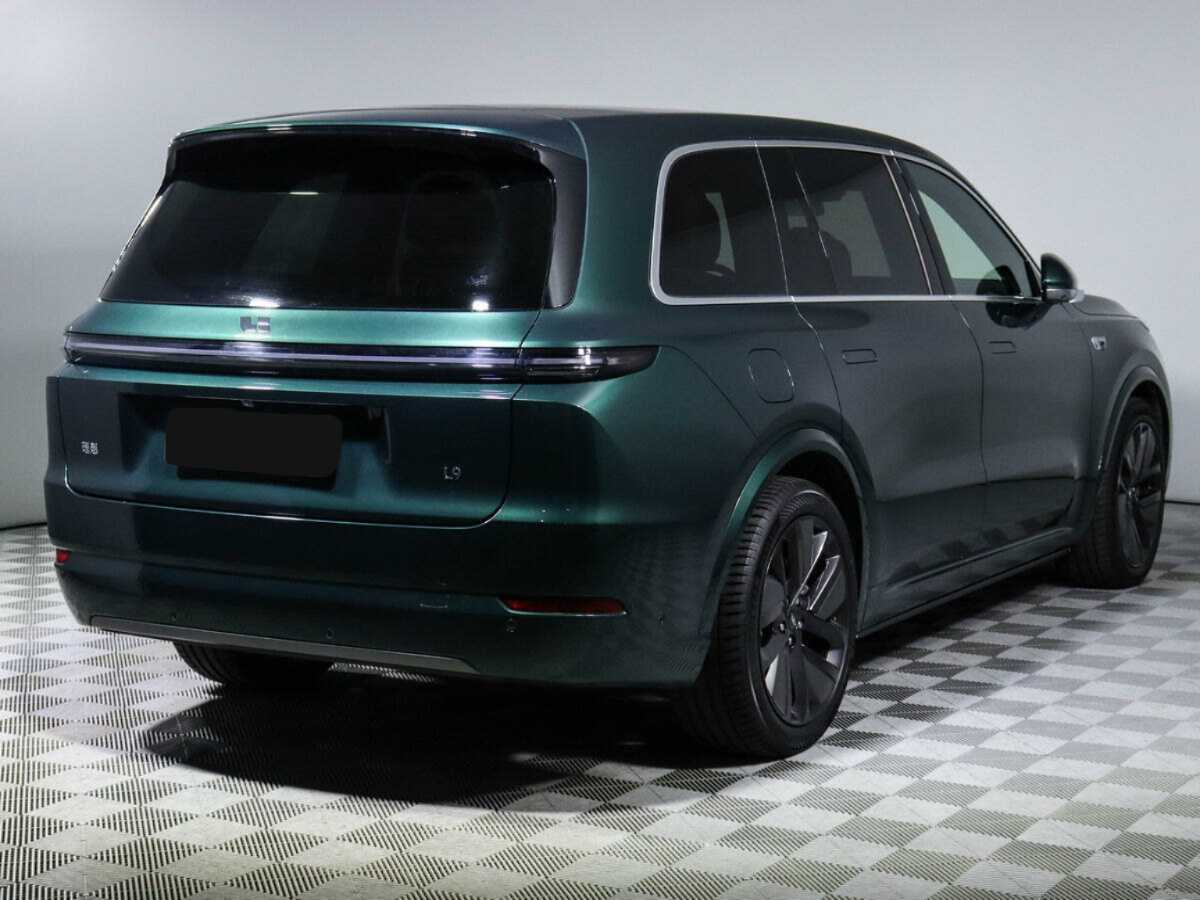 LiXiang L9 с пробегом — 2023 год. Фото: #3
