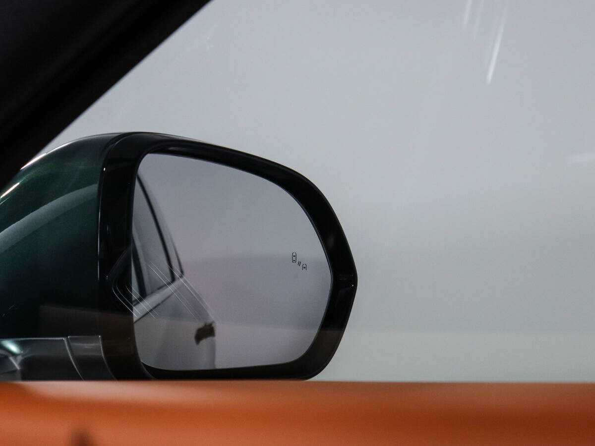 LiXiang L9 с пробегом — 2023 год. Фото: #25