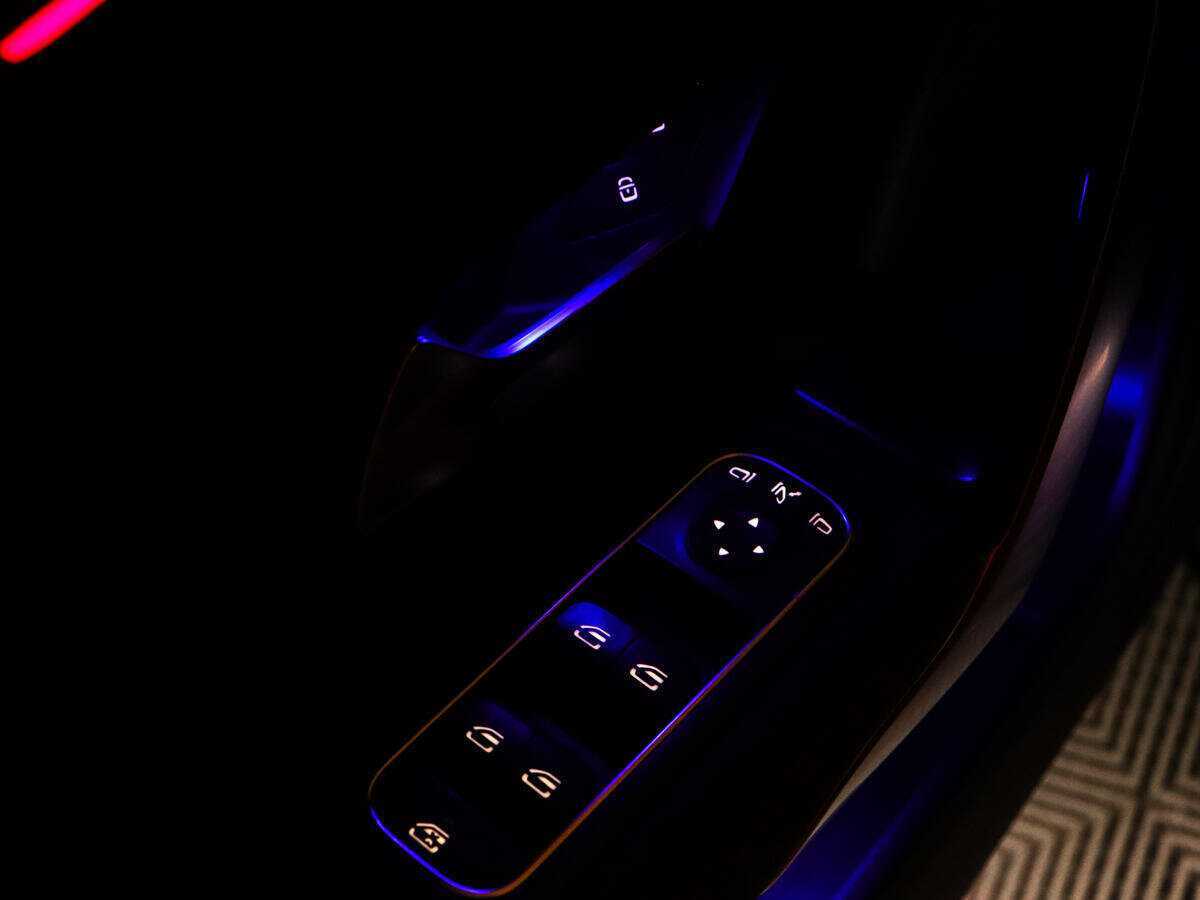 Mercedes-Benz CLA AMG с пробегом — 2019 год. Фото: #14