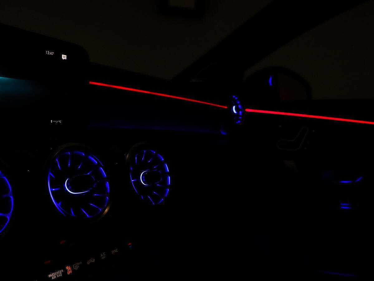 Mercedes-Benz CLA AMG с пробегом — 2019 год. Фото: #17