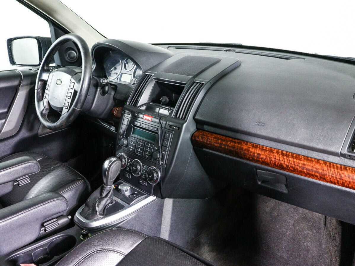 Land Rover Freelander с пробегом — 2008 год. Фото: #5