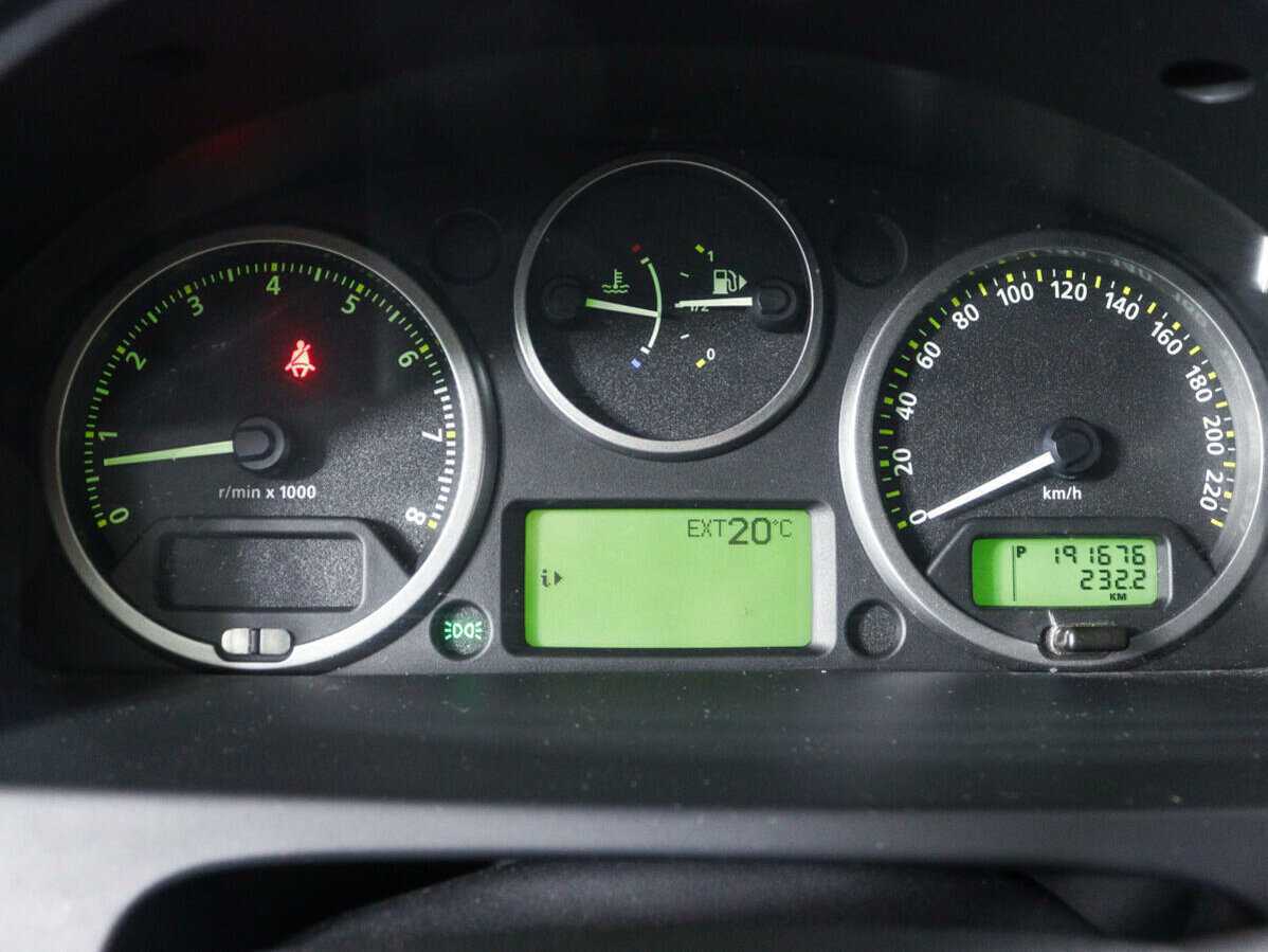 Land Rover Freelander с пробегом — 2008 год. Фото: #7