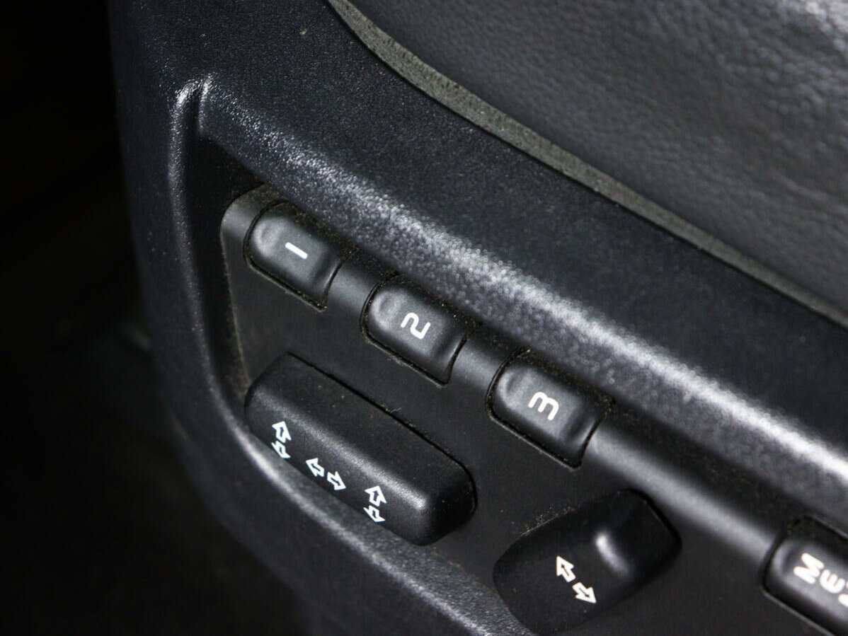 Land Rover Freelander с пробегом — 2008 год. Фото: #11